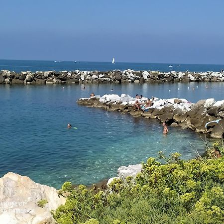 Casa Vacanze Marina Di Pisa Catola Eksteriør bilde